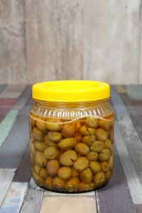 YEŞİL ZEYTİN KIRMA ETLİ (1 KG SALAMURA)